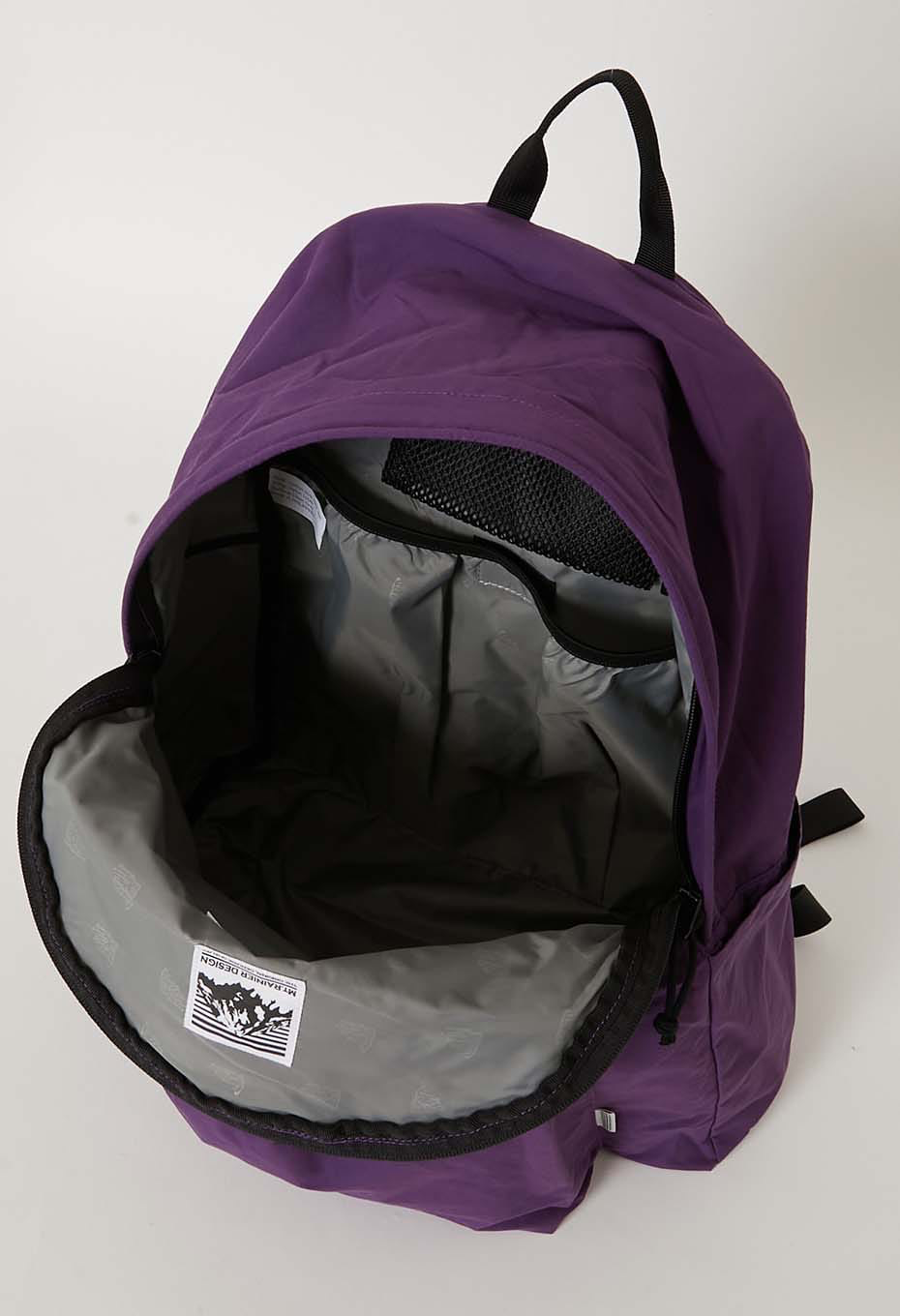 MT. RAINIER DESIGN - DELUXE BACKPACK