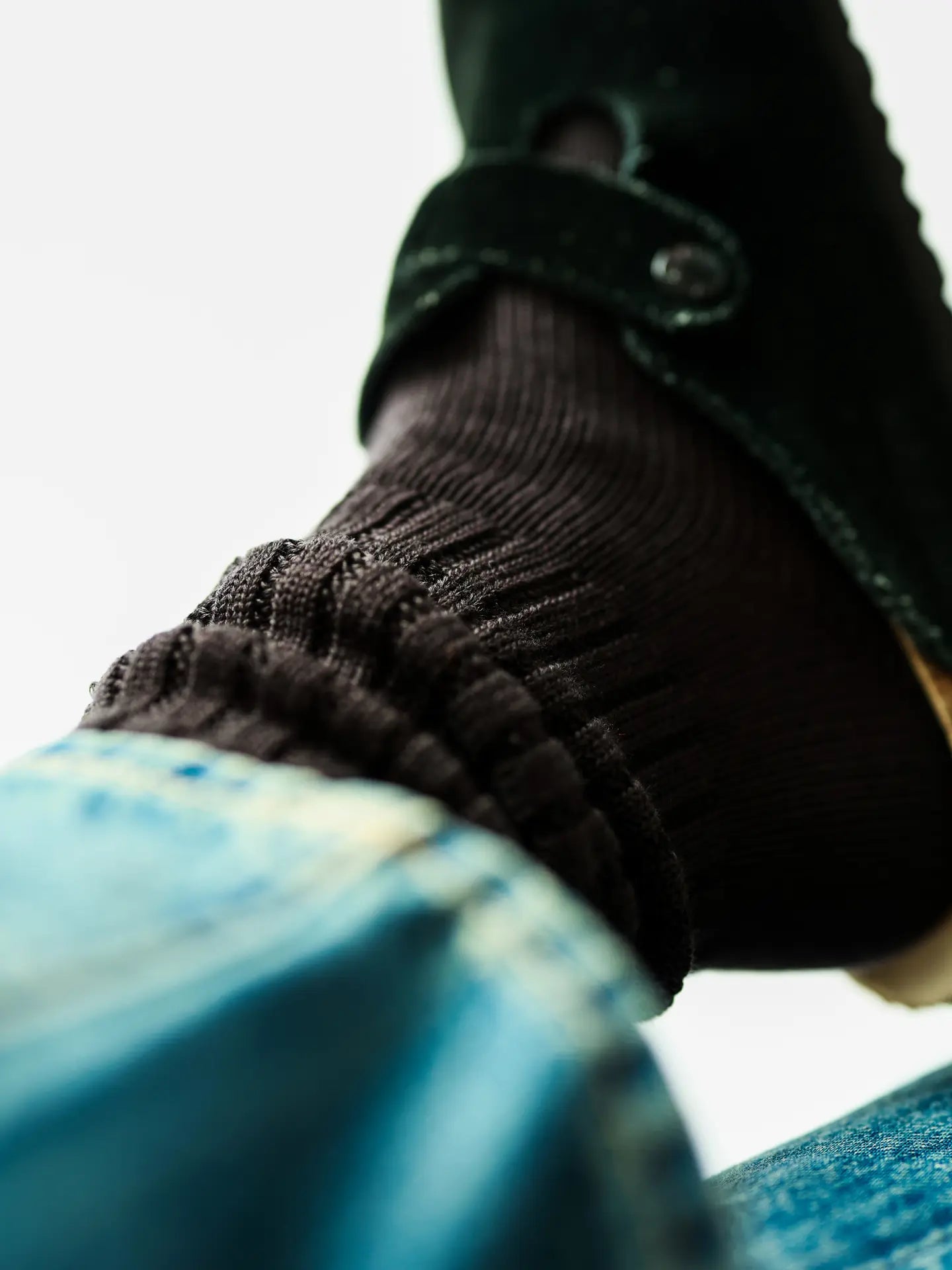 TABIO CLASSIC RIB CREW SOCKS