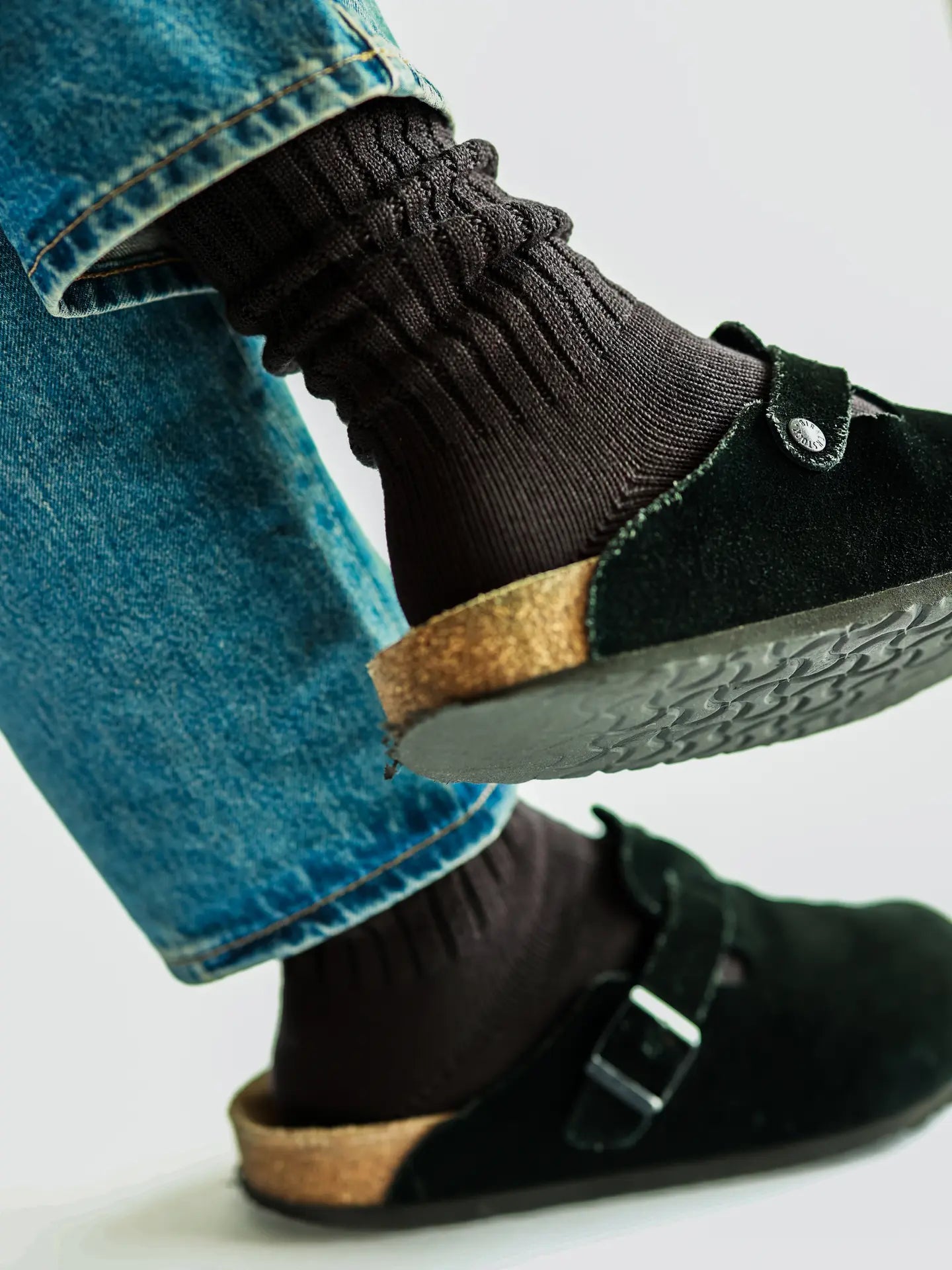 TABIO CLASSIC RIB CREW SOCKS