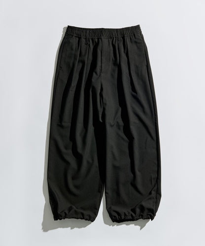 TECH 2 TUCK EASY SLACKS