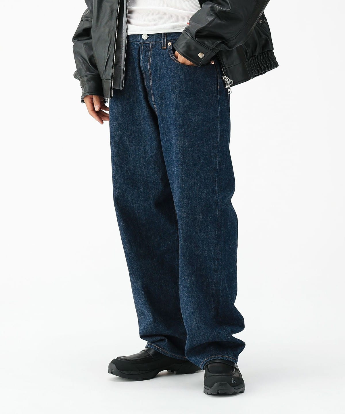 BEAMS WIDE STRAIGHT DENIM PANTS
