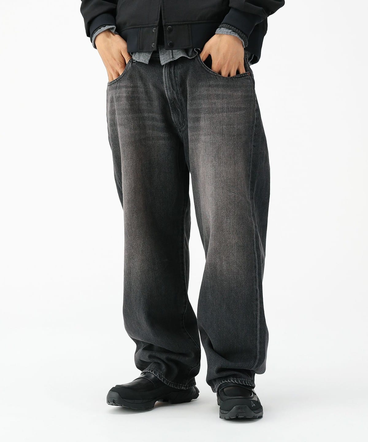 BEAMS WIDE STRAIGHT DENIM PANTS