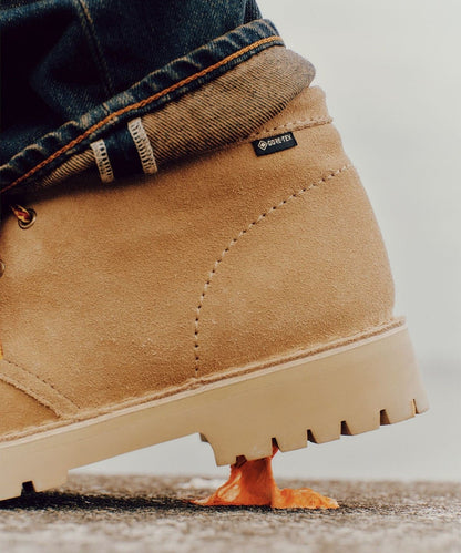 BEAMS × CLARKS DESERT BOOTS GORE-TEX