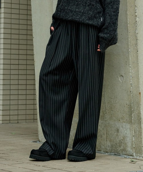 WETTEMPT 2 TUCK EASY STRIPE SLACKS