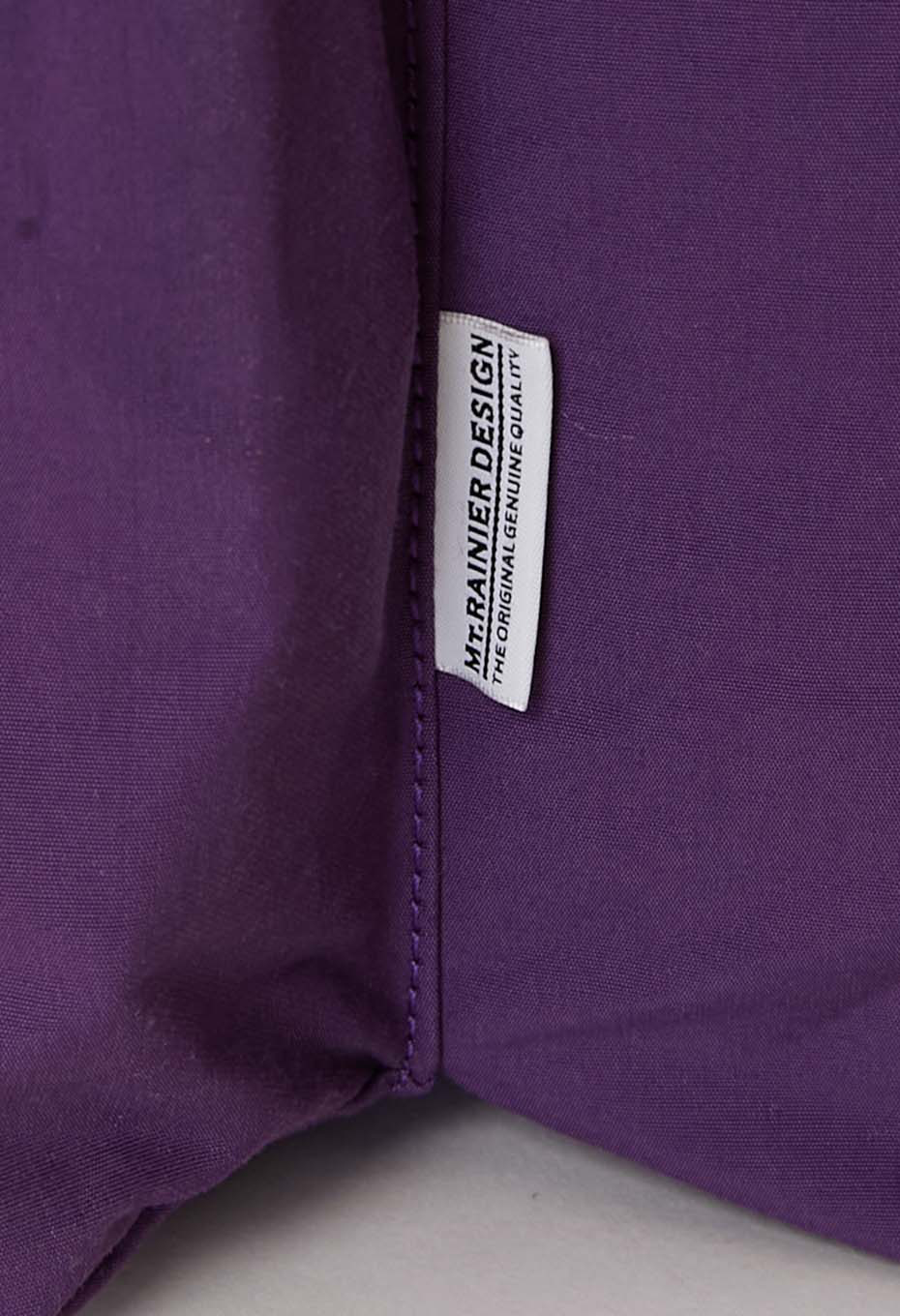 MT. RAINIER DESIGN - DELUXE BACKPACK