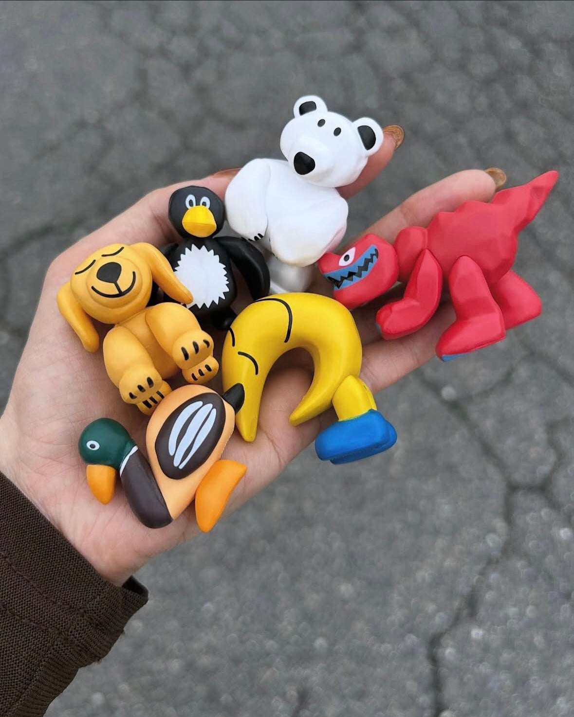 ART COLLECTION MASCOT FIGURE 2