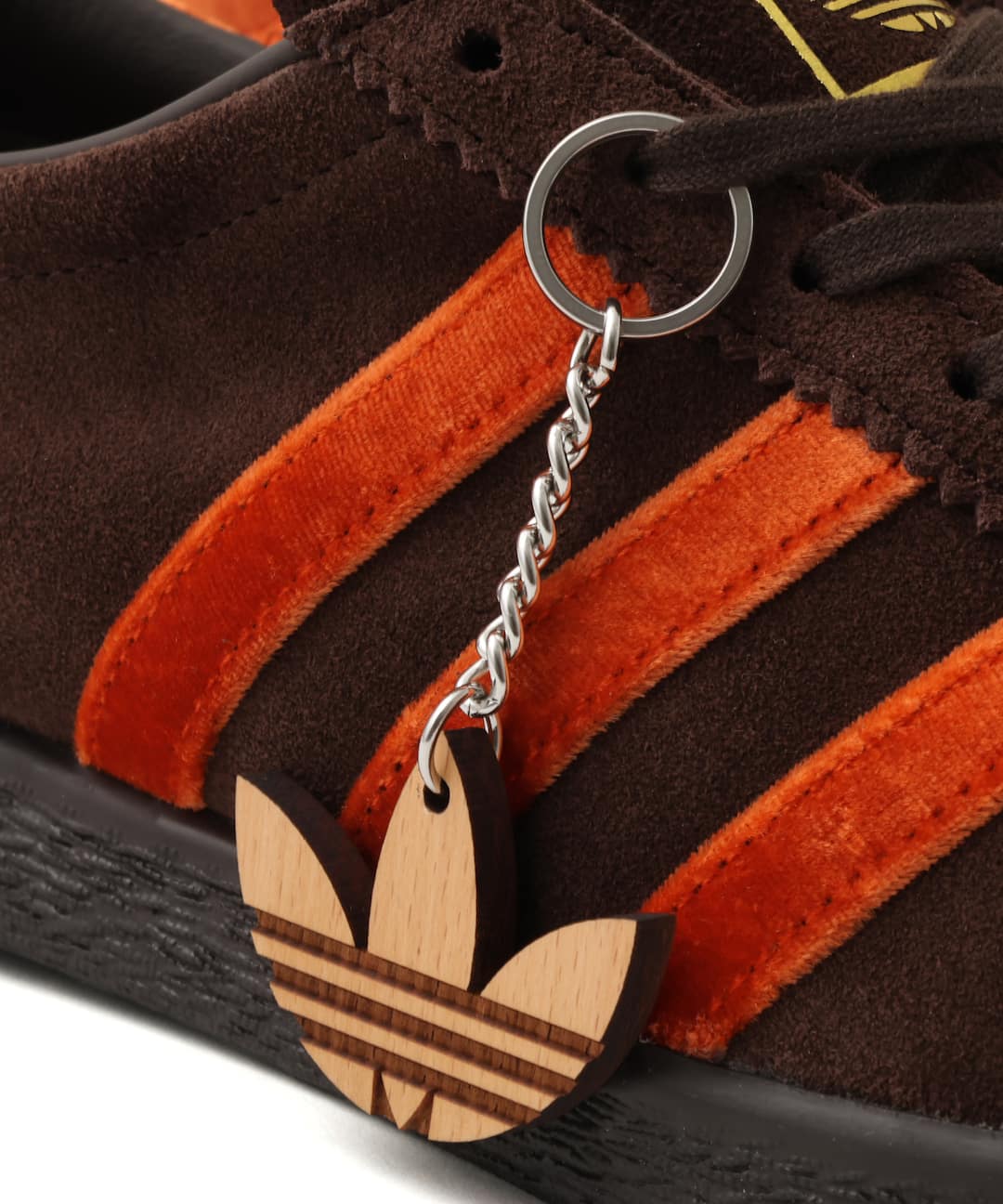 adidas × atmos – TOBACCO “KOYO”