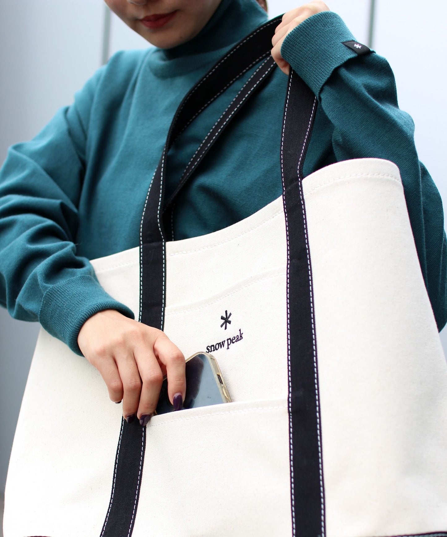 CANVAS TOTE BAG