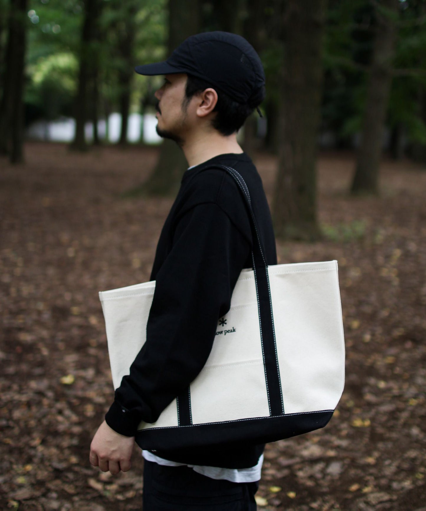 CANVAS TOTE BAG